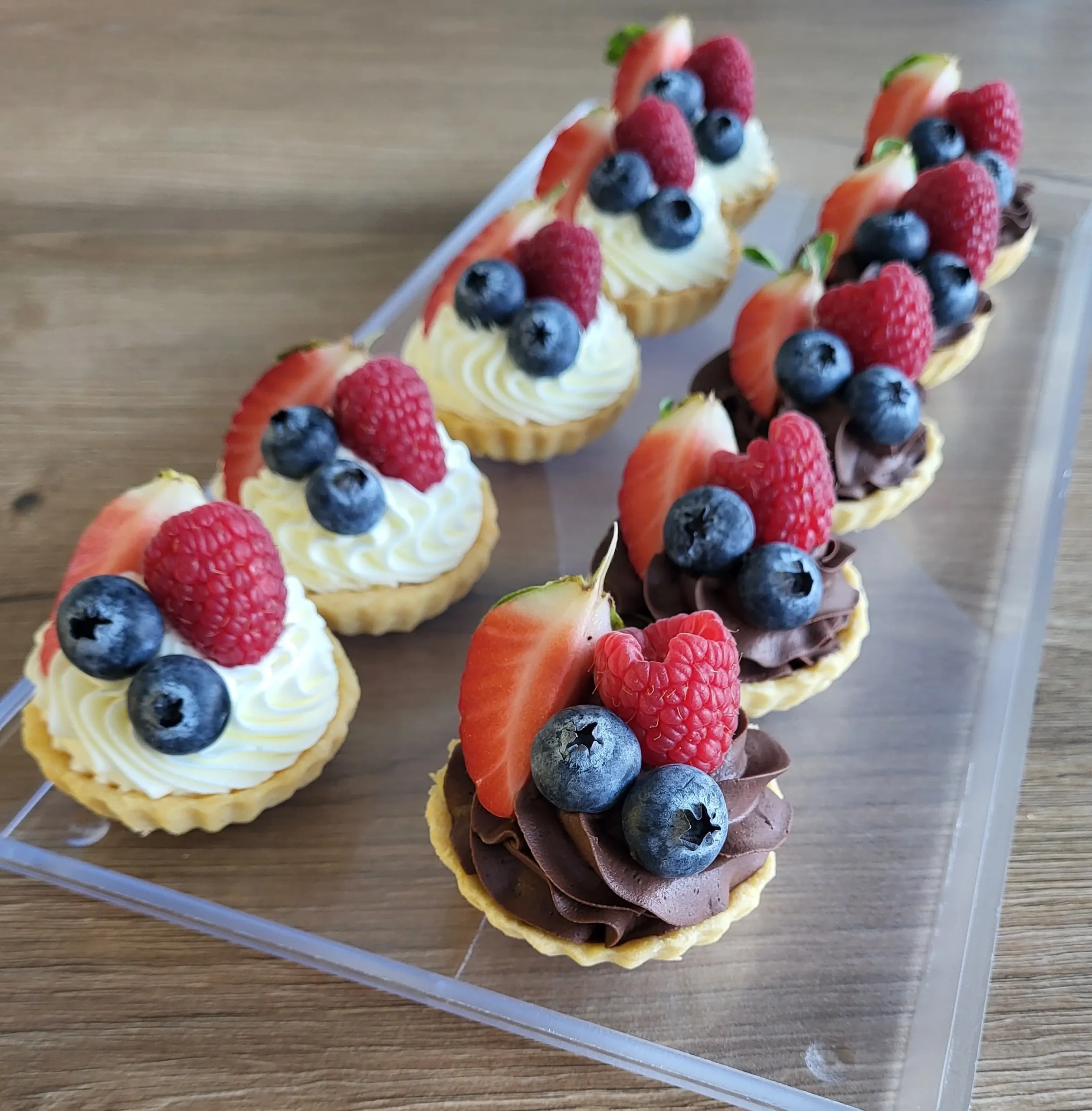 mini štafetka ovocný košíček s mascarpone, ovocný košíček - paříž